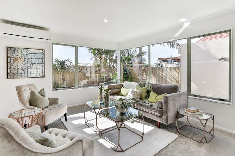 2/21 Allenby Road Panmure_1