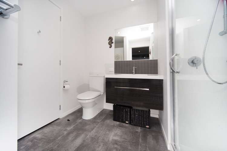 107/19 Bute Road Browns Bay_5