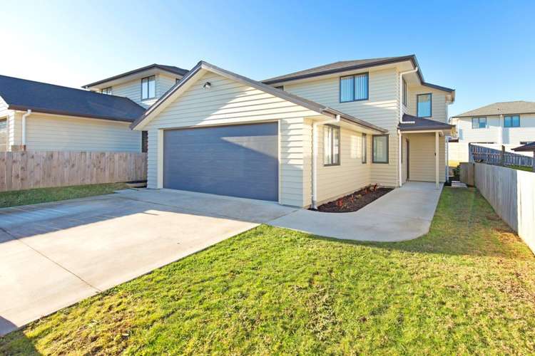 8 Maylee Crescent Gulf Harbour_2