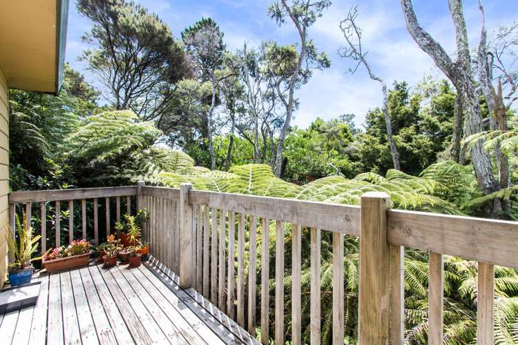 2/47 Kaipatiki Road Glenfield_13