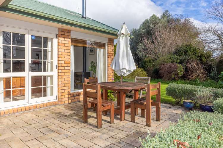 60 Cowley Drive Leamington_10