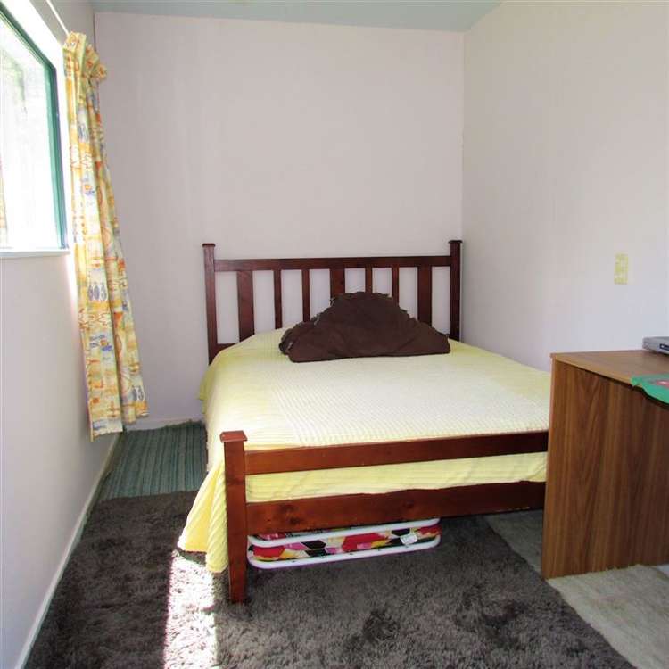 16 Stuart Street Lake Kaniere_7