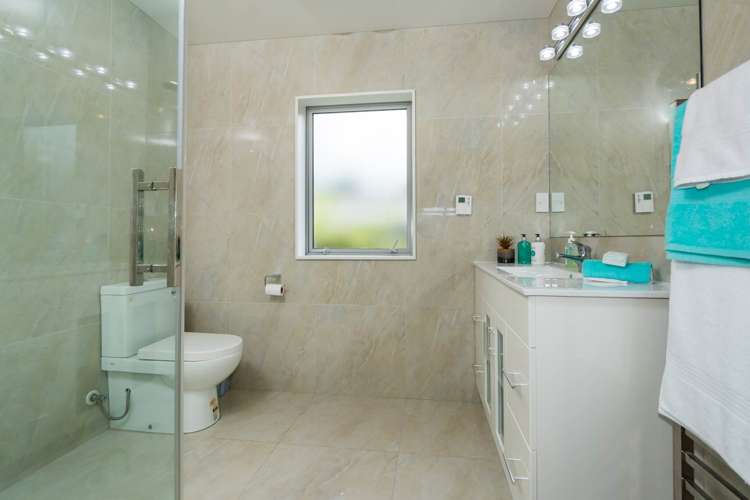 76b Glamorgan Drive Torbay_11