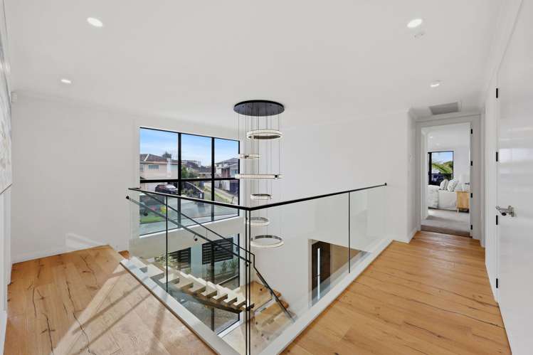 6A Gulf Crest Bucklands Beach_22