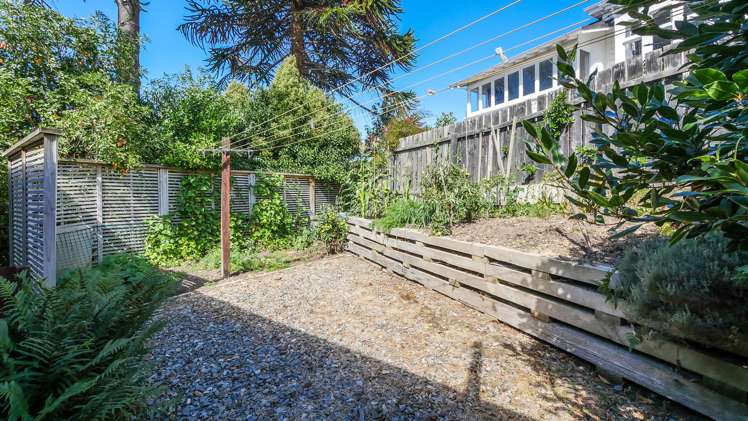 16 Middleton Road Kew_18