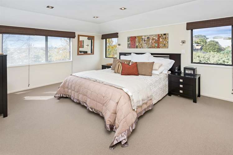 12a Glenfern Road Mellons Bay_10