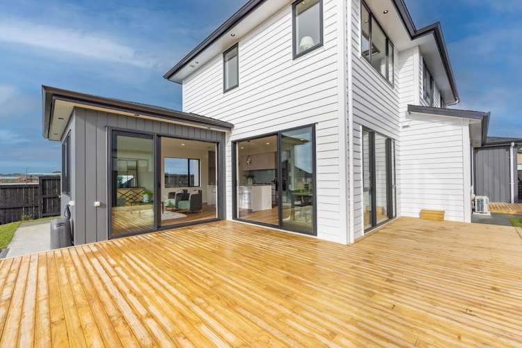 13 Spars Road Wainui_5