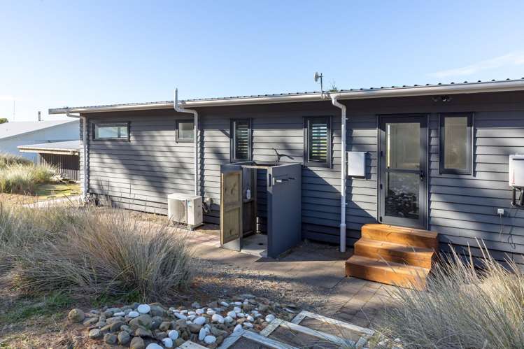 9 Puk Lane Flat Point_27