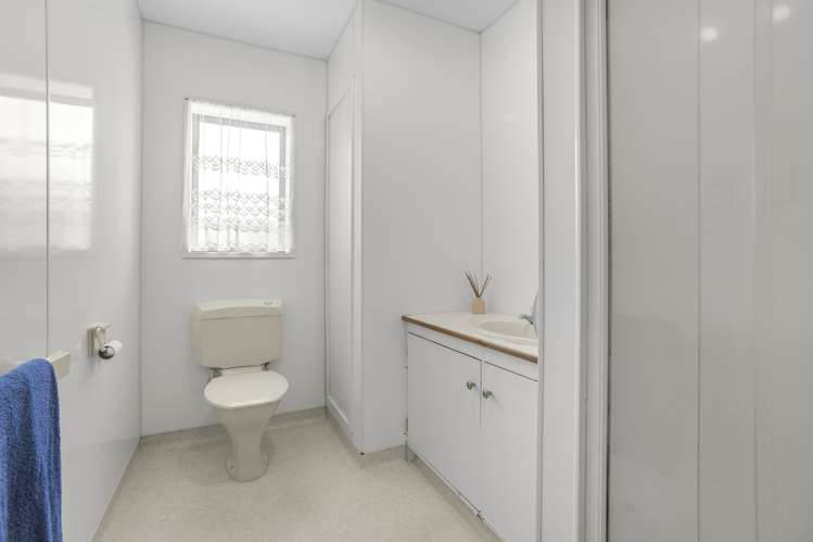 37b Heretaunga Street Petone_14