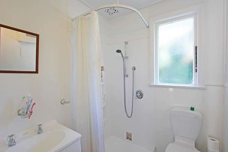 68 Playfair Street Caversham_7