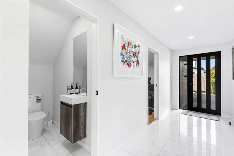 3 Montana Avenue Murrays Bay_19