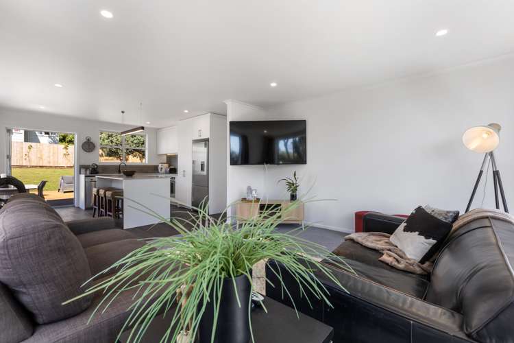 5 Brixham Place Merrilands_12