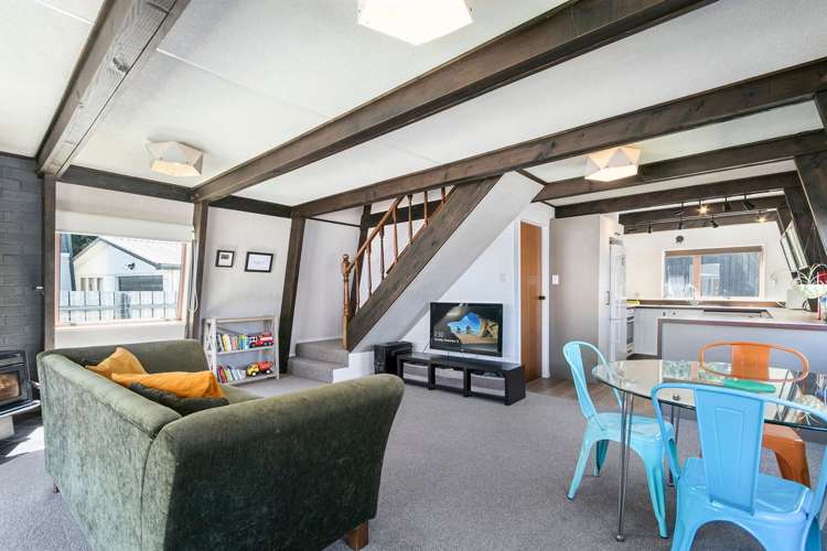 1/39 London Road Korokoro_6