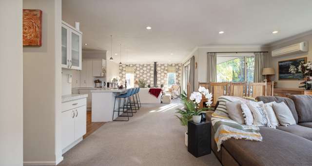 Be quick, competitively priced at $840,000