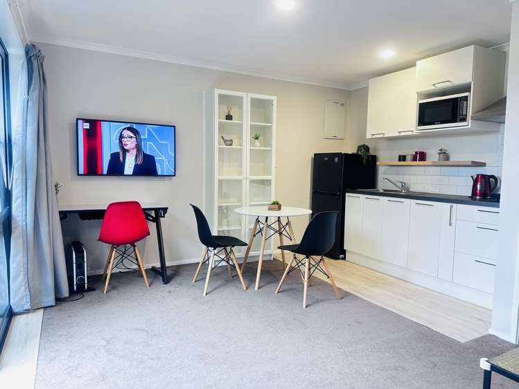 2 Meharg Place Albany Heights_2