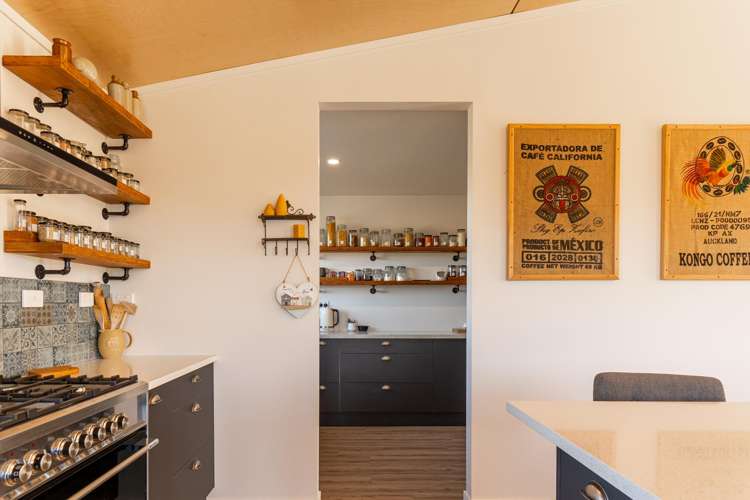 1 Tussock Crescent_4