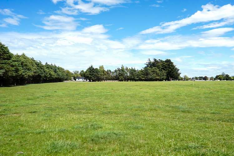 108 Racecourse Road Allenton_8