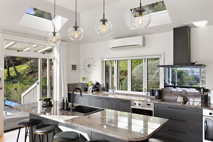 115 Taylor Road Waimauku_11
