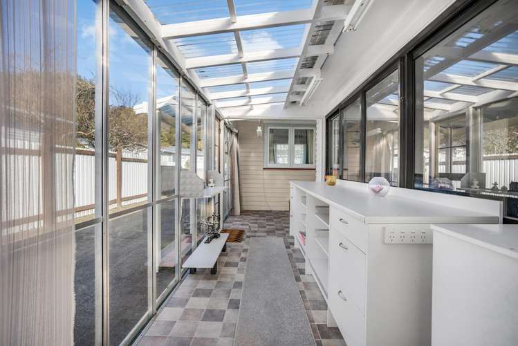 7 Mitimiti Grove Wainuiomata_13