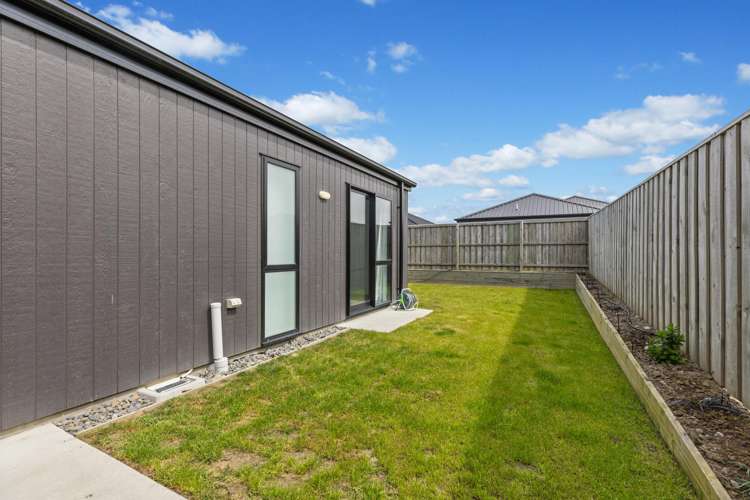 14 Richard Hadlee Lane Rolleston_21