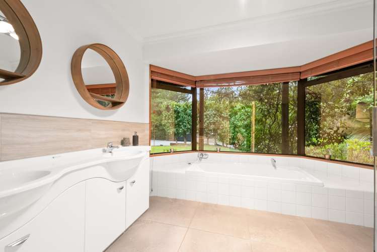 3 Roseveare Grove Te Marua_17