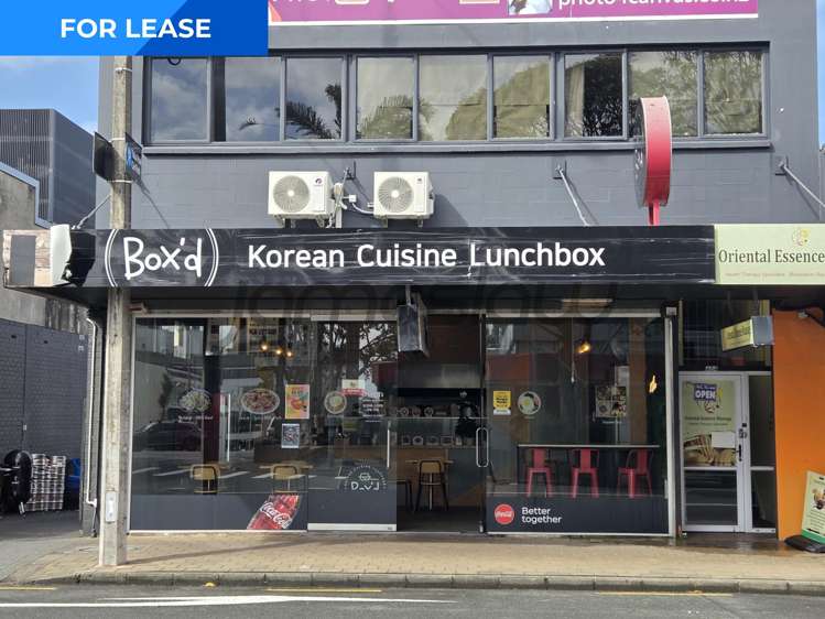 Ground Floor Retail/484 Lake Road_0