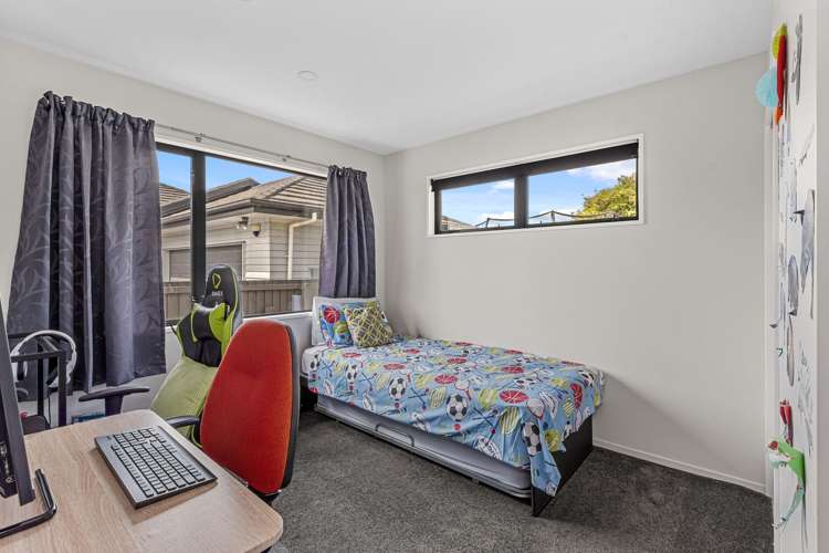 8 Brightstone Crescent Aranui_8