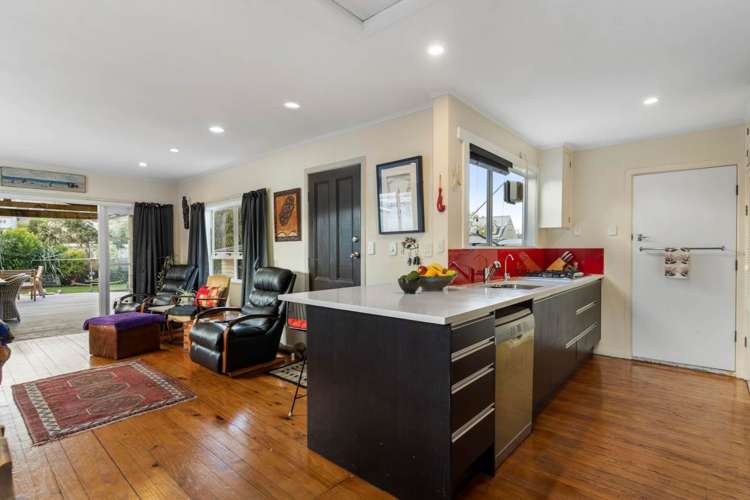 122 Brightside Road Stanmore Bay_6