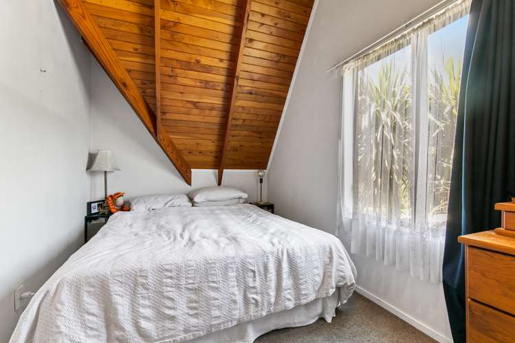 373 Henderson Valley Road Henderson Valley_16