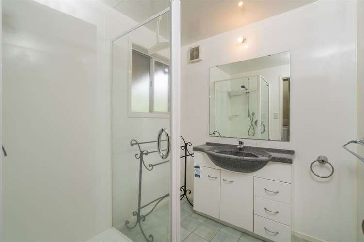 34 Hinemoa Terrace Tairua_20