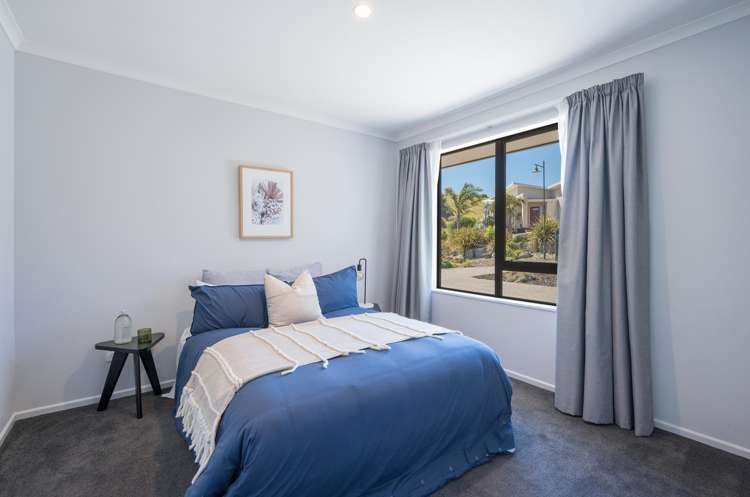 5 Buckingham Court Wakatu_19