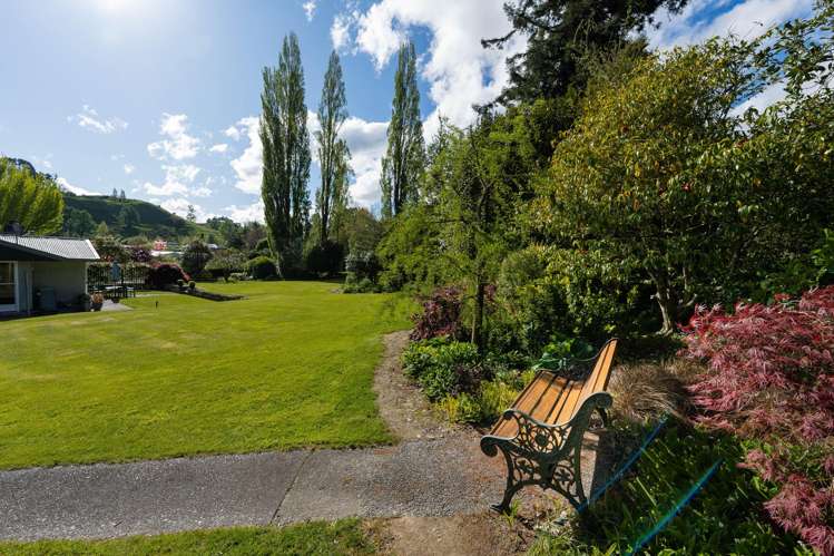 48 Paraekaretu Street Hunterville_25