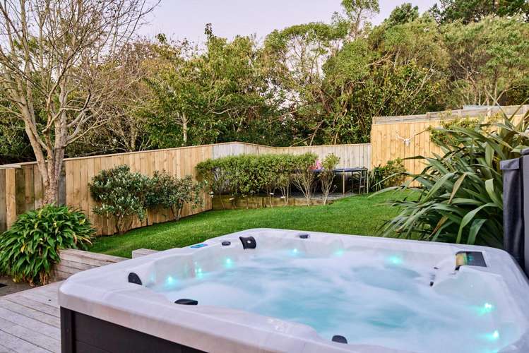 8 Beazley Avenue Paparangi_3