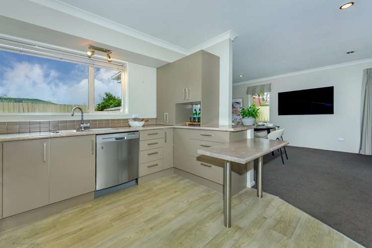 168 Barrington Street Somerfield_11