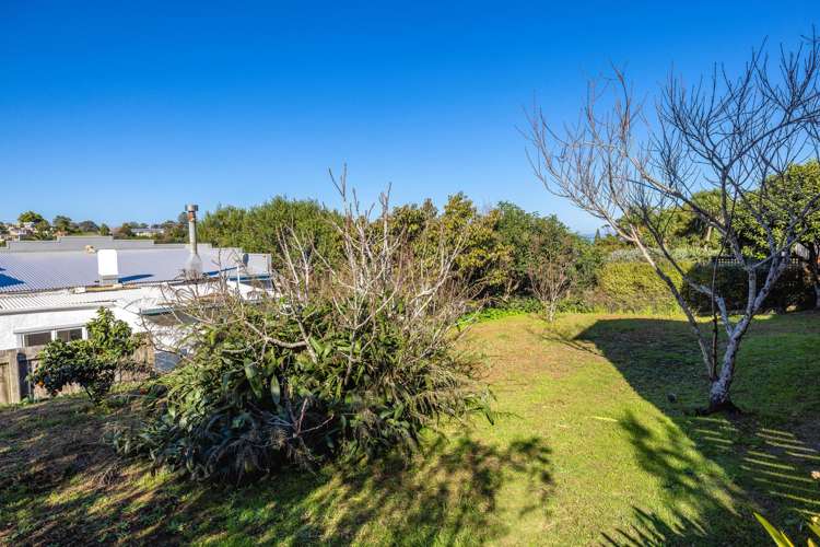 22 Marama Avenue Surfdale_22