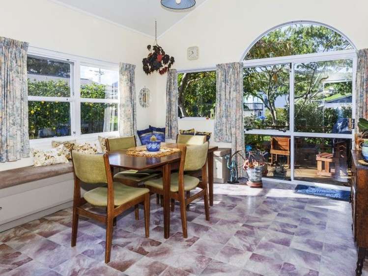 17 Eames Crescent Te Mata_12