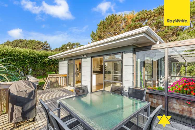 276 Bethells Road Bethells Beach_11