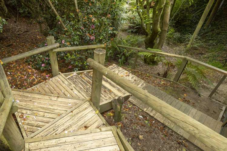 51 Chesham Avenue Waipahihi_28