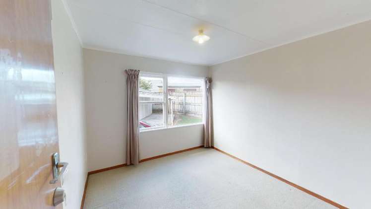 98 Highbury Avenue Highbury_12