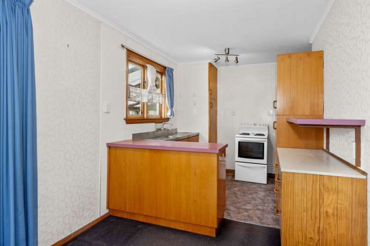 25 Merrington Crescent Aranui_6