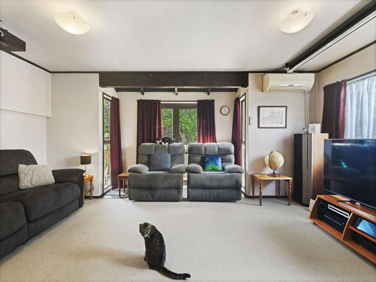 6 Photinia Place_4