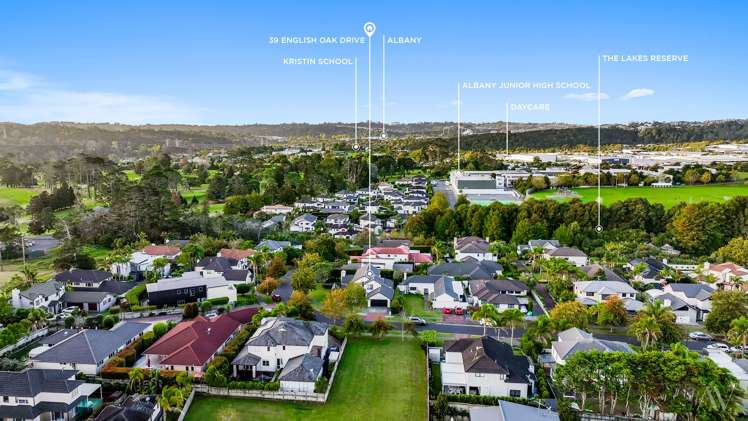 39 English Oak Drive Schnapper Rock_45