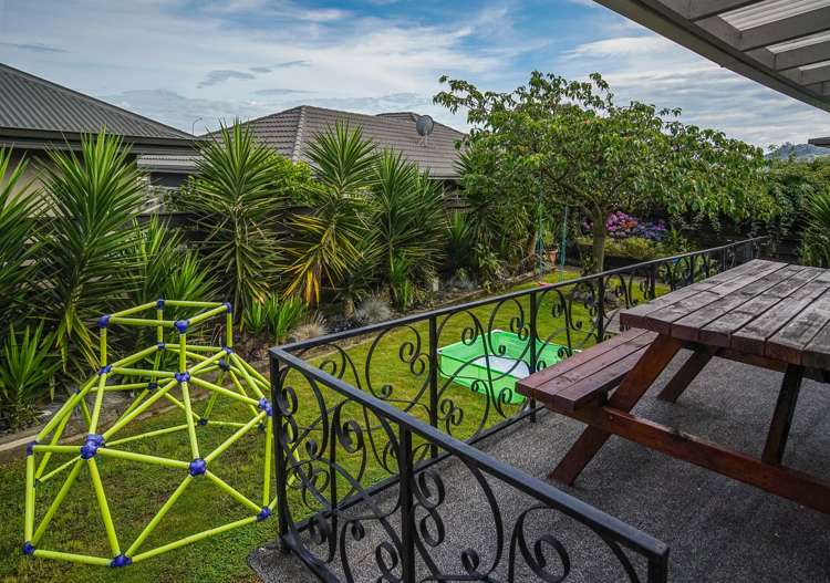 2/51 Fergusson Street Stoke_14