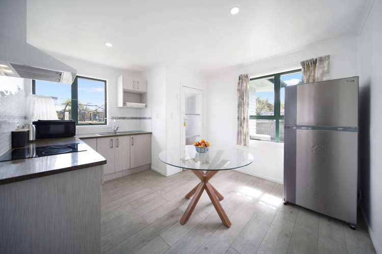 12a Everitt Road Otara_13