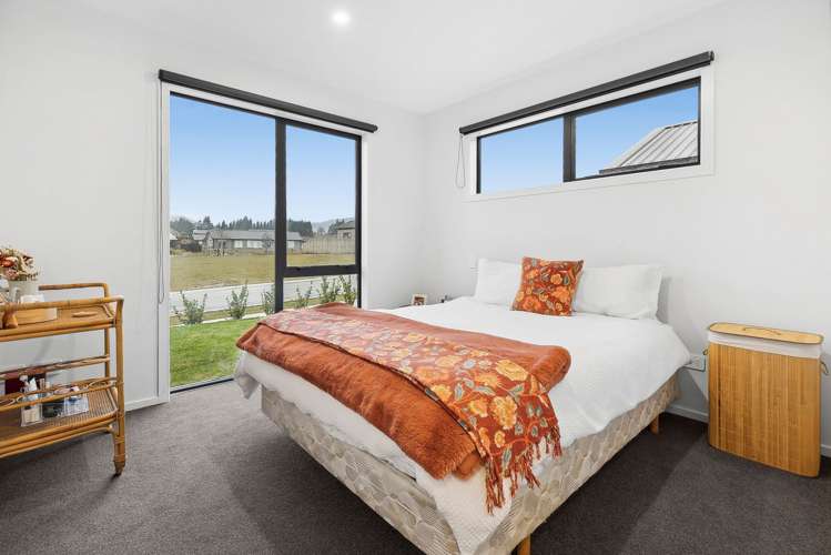 2 Armidale Crescent Wanaka_12