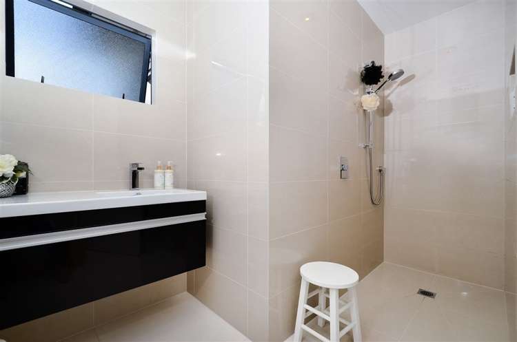 1 Cloverfields Drive Waimauku_16