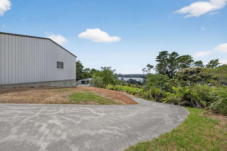 23 James Paige Lane Riverhead_7