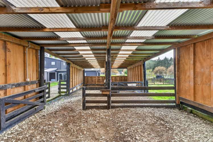 240 Mill Flat Road Riverhead_19