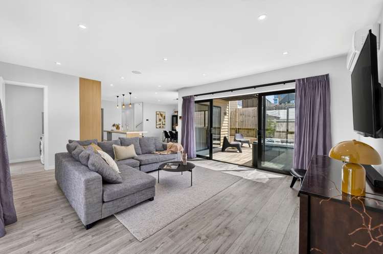 28 Thomas Rielly Avenue Hobsonville_9