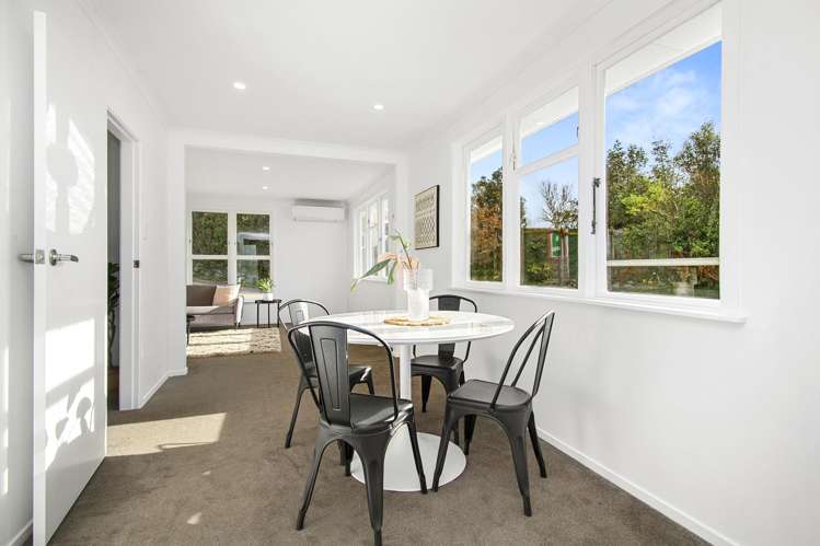 7 Cheshire Street Cannons Creek_6